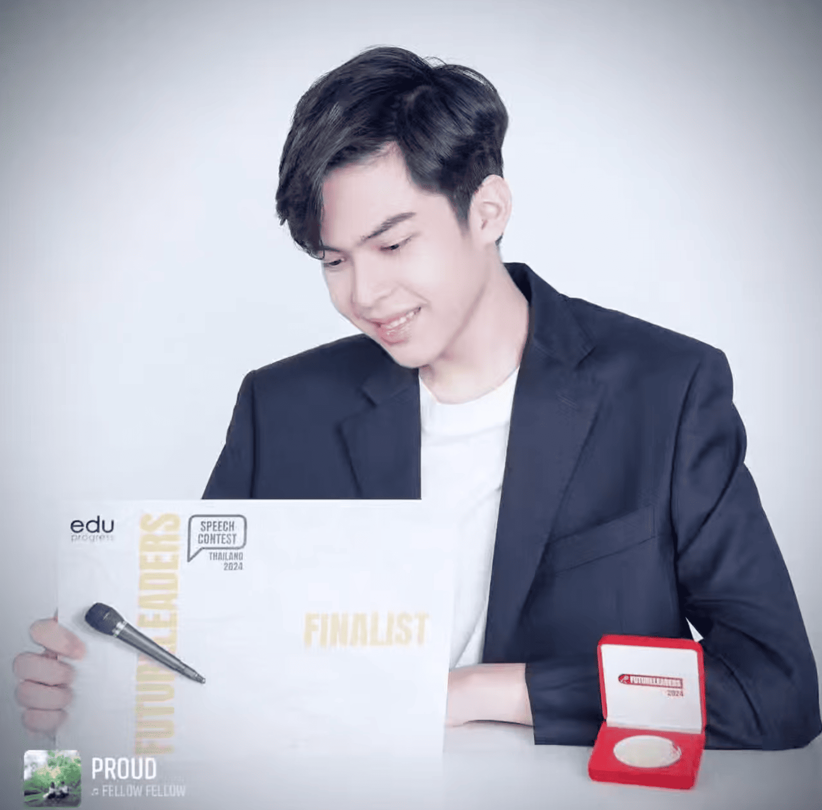 น้องฑีฆายุ คว้ารางวัลสุนทรพจน์ ภาษาอังกฤษ แอนนี่ บรู๊ค สุดปลื้ม เล่าโมเมนต์ซึ้งทำเอาคนเป็นแม่ถึงกับภูมิใจในตัวลูกชายสุดๆ